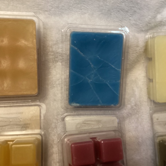 NEW LOT of 10 Assorted ScentSationals Scented Wax Cubes - Picture 7 of 9
